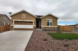 2201 Sunrise Ln, Pueblo, CO 81008 - Photo 1