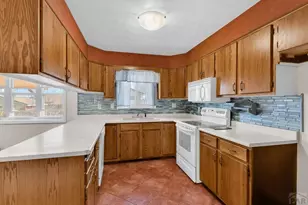 122 Starlite Dr, Pueblo, CO 81005 - Photo 17