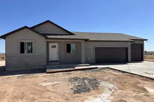 1405 E Dowd Dr, Pueblo West, CO 81007 - Photo 1