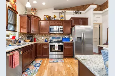 2309 Meadowlark Ln, Pueblo, CO 81008 - Photo 11