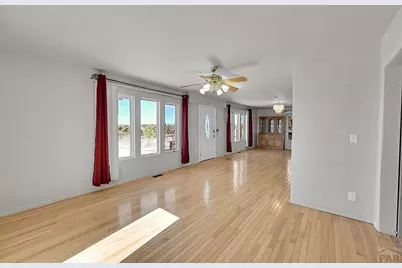1015 E 3rd St, Pueblo, CO 81001 - Photo 5