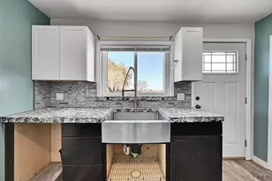 1015 E 3rd St, Pueblo, CO 81001 - Photo 55