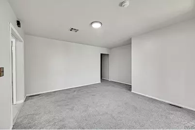 1015 E 3rd St, Pueblo, CO 81001 - Photo 17