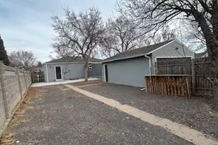 2723 Cascade Ave, Pueblo, CO 81003 - Photo 21