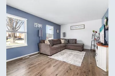 14 Crestaloma Dr, Pueblo, CO 81005 - Photo 3