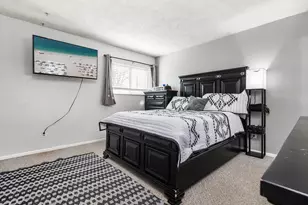 14 Crestaloma Dr, Pueblo, CO 81005 - Photo 11