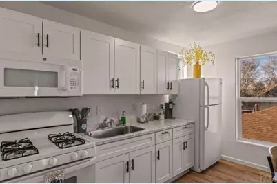 519 E Evans Ave, Pueblo, CO 81004 - Photo 11