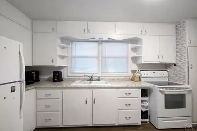 436 Locust Ave, Las Animas, CO 81054 - Photo 3