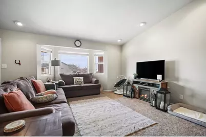 164 E Palmer Lake Dr, Pueblo West, CO 81007 - Photo 9