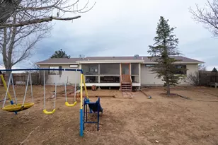 486 E Earl Dr, Pueblo West, CO 81007 - Photo 25