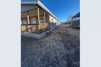240 E Dawnview Dr, Pueblo, CO 81007 - Photo 3