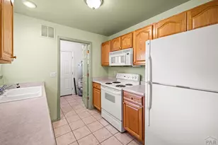 1721 Sierra Pl, Pueblo, CO 81004 - Photo 7