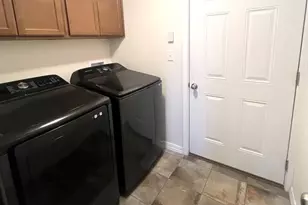 964 Peachcrest Dr, Pueblo, CO 81005 - Photo 13