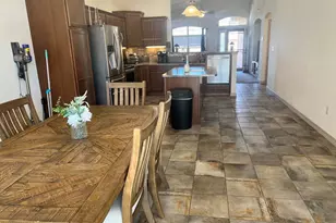 964 Peachcrest Dr, Pueblo, CO 81005 - Photo 7