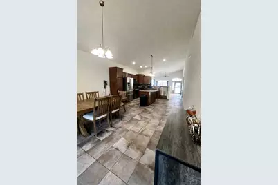 964 Peachcrest Dr, Pueblo, CO 81005 - Photo 9