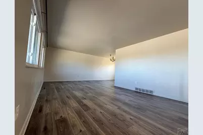 7 Echo Pl, Pueblo, CO 81003 - Photo 5
