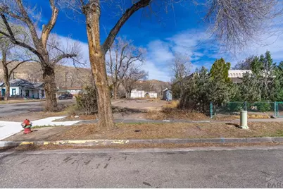 301 Macon Ave, Canon City, CO 81212 - Photo 3