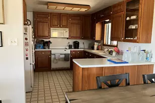 915 Maple Ave, La Junta, CO 81050 - Photo 5