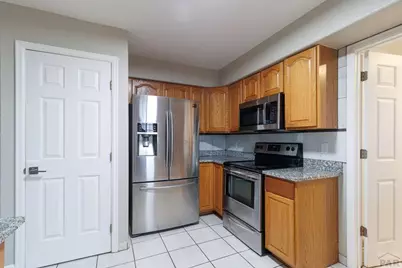 882 N Durango Dr, Pueblo West, CO 81007 - Photo 9