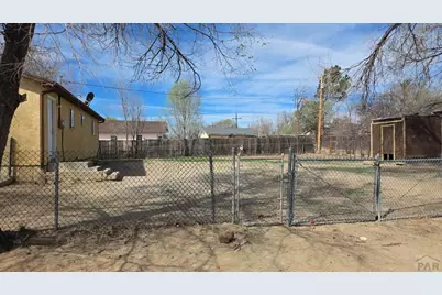 1929 E 12th St, Pueblo, CO 81001 - Photo 17