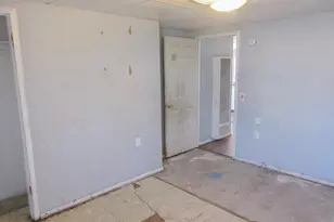 2106 E 8th St, Pueblo, CO 81001 - Photo 5