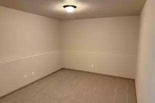 2308 Crestwood Ln, Pueblo, CO 81008 - Photo 17