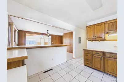 1918 N Santa Fe Ave, Pueblo, CO 81003 - Photo 11