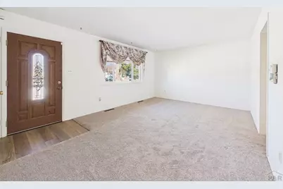 1918 N Santa Fe Ave, Pueblo, CO 81003 - Photo 7