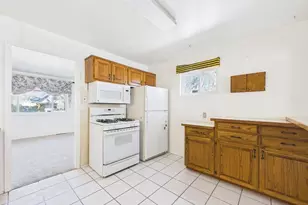 1918 N Santa Fe Ave, Pueblo, CO 81003 - Photo 9