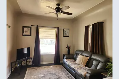 811 W 17th St, Pueblo, CO 81003 - Photo 13