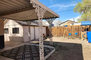 811 W 17th St, Pueblo, CO 81003 - Photo 3