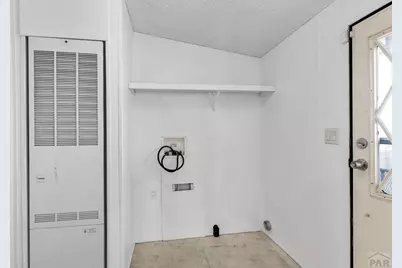 1729 Anthalie St, Pueblo, CO 81006 - Photo 13