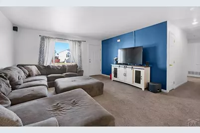 629 S Aguilar Dr, Pueblo, CO 81007 - Photo 9