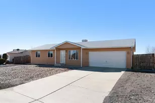 629 S Aguilar Dr, Pueblo, CO 81007 - Photo 1