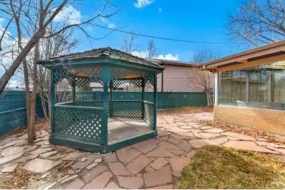 520 Linda Vista Ave, Pueblo, CO 81005 - Photo 39