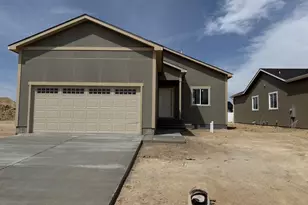 5209 Gannet Ln, Pueblo, CO 81008 - Photo 5