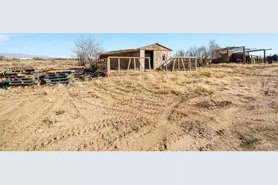 2188 Aurora St, Pueblo, CO 81008 - Photo 37