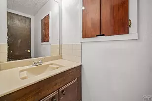 2188 Aurora St, Pueblo, CO 81008 - Photo 17