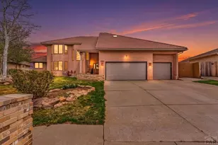218 Alhambra Dr, Pueblo, CO 81005 - Photo 5