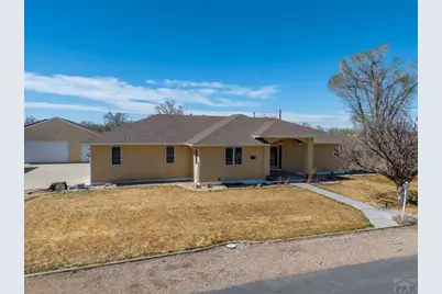 1079 Lynn Dr, Pueblo, CO 81006 - Photo 1