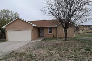901 S Palomar Dr, Pueblo West, CO 81007 - Photo 1
