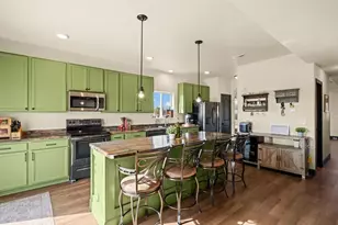 1072 S Avenida del Oro W, Pueblo West, CO 81007 - Photo 11