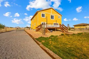 1072 S Avenida del Oro W, Pueblo West, CO 81007 - Photo 33