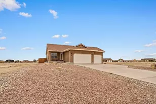 594 S Archdale Dr, Pueblo West, CO 81007 - Photo 3