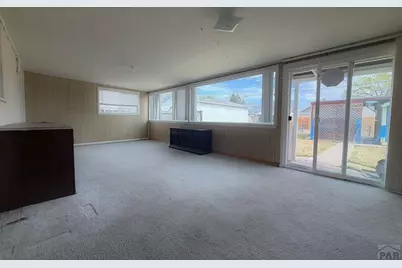 1724 Berkley Ave, Pueblo, CO 81004 - Photo 9