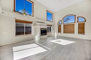 27 Trent Ct, Pueblo, CO 81005 - Photo 7