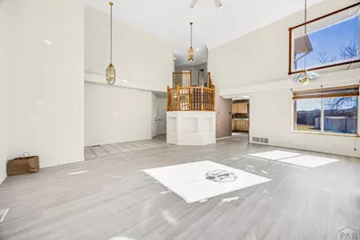 27 Trent Court, Pueblo, CO 81005 - Photo 5