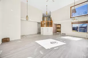 27 Trent Ct, Pueblo, CO 81005 - Photo 5