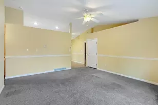 4900 Warbler Ct, Pueblo, CO 81008 - Photo 3