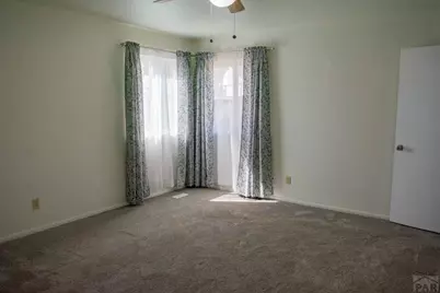 39 Macalester Rd, Pueblo, CO 81001 - Photo 9